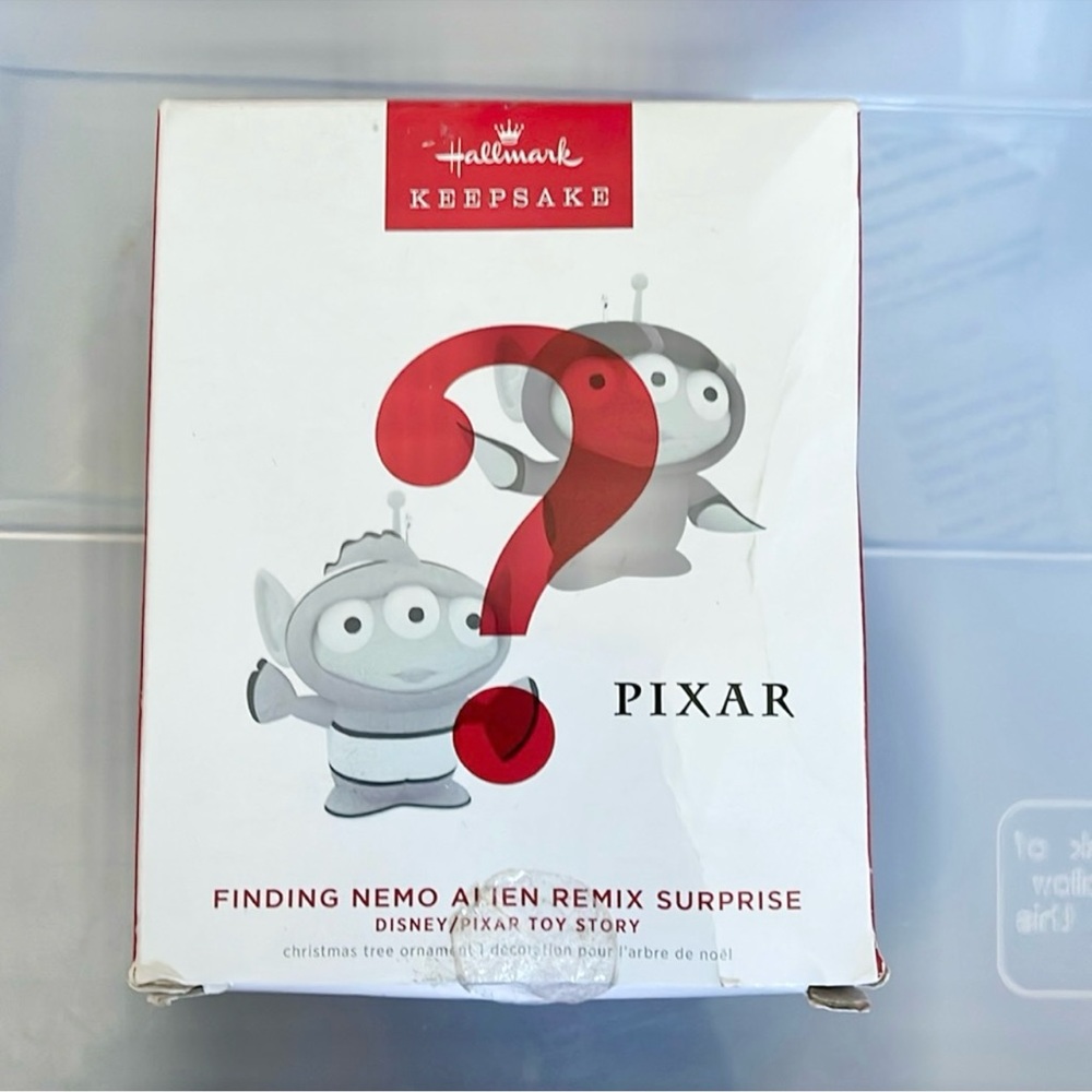 Hallmark Keepsake Pixar Finding Nemo Alien Remix Surprise